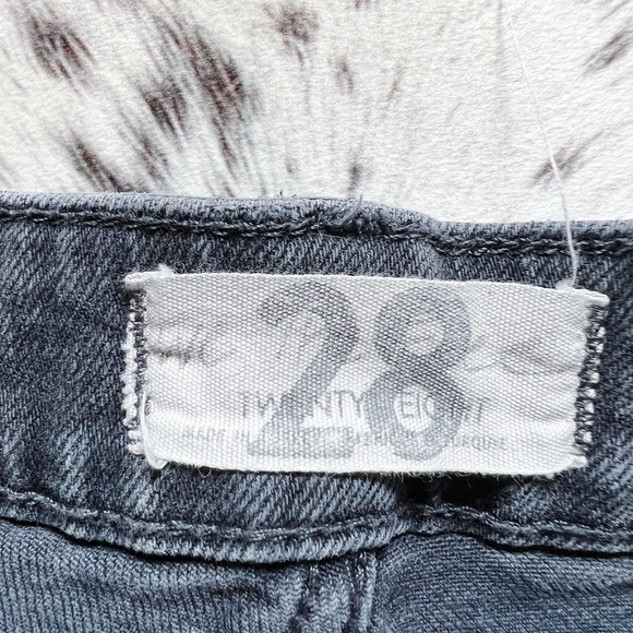 FREE PEOPLE WE THE FREE Black Distressed Zuri Mom Jeans High Rise - size 28 - Picture 7 of 8